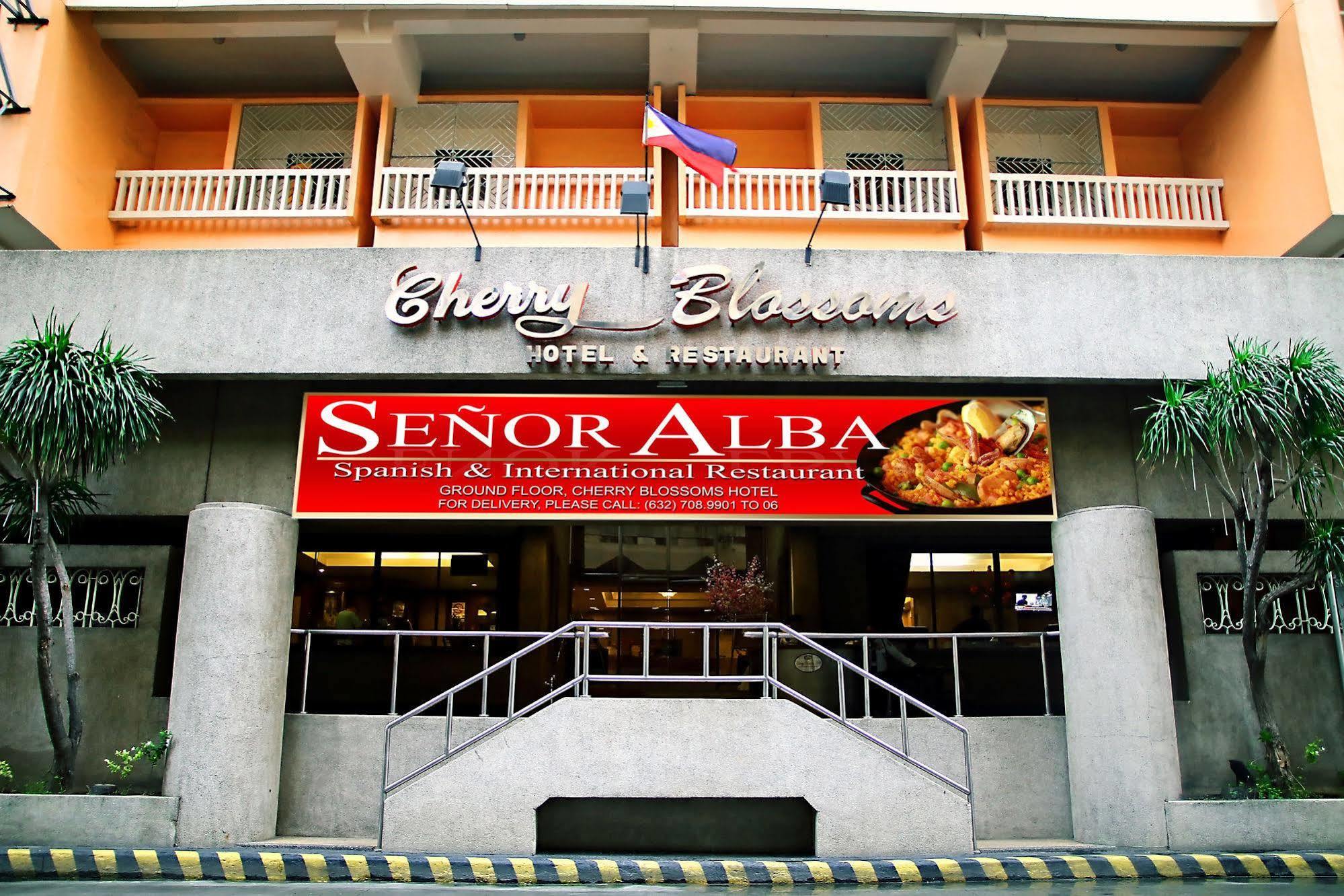 Cherry Blossoms Hotel Manila Eksteriør bilde